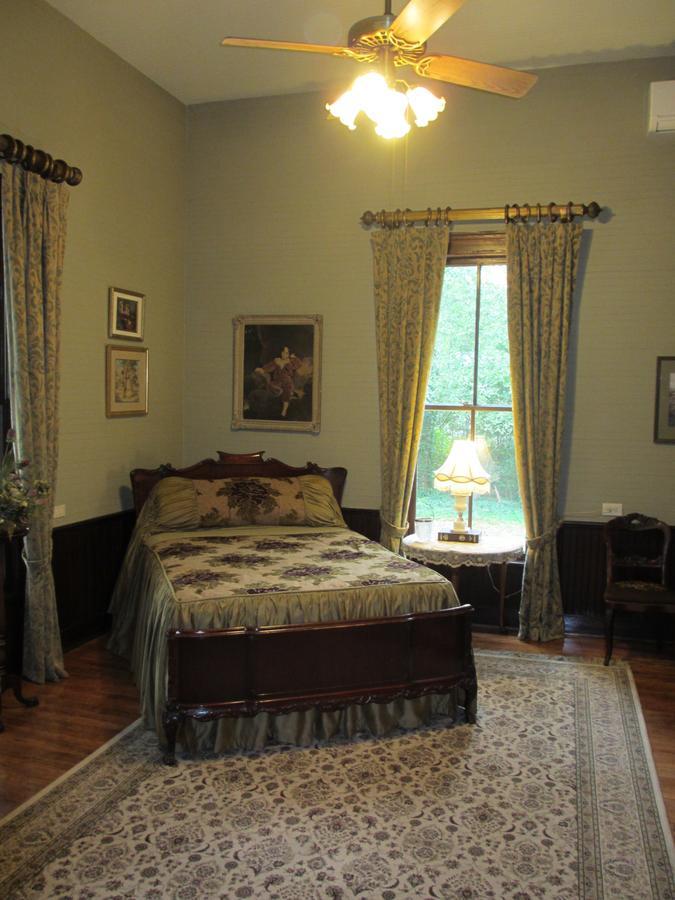 Adair Manor Bed & Breakfast Adairsville Eksteriør bilde