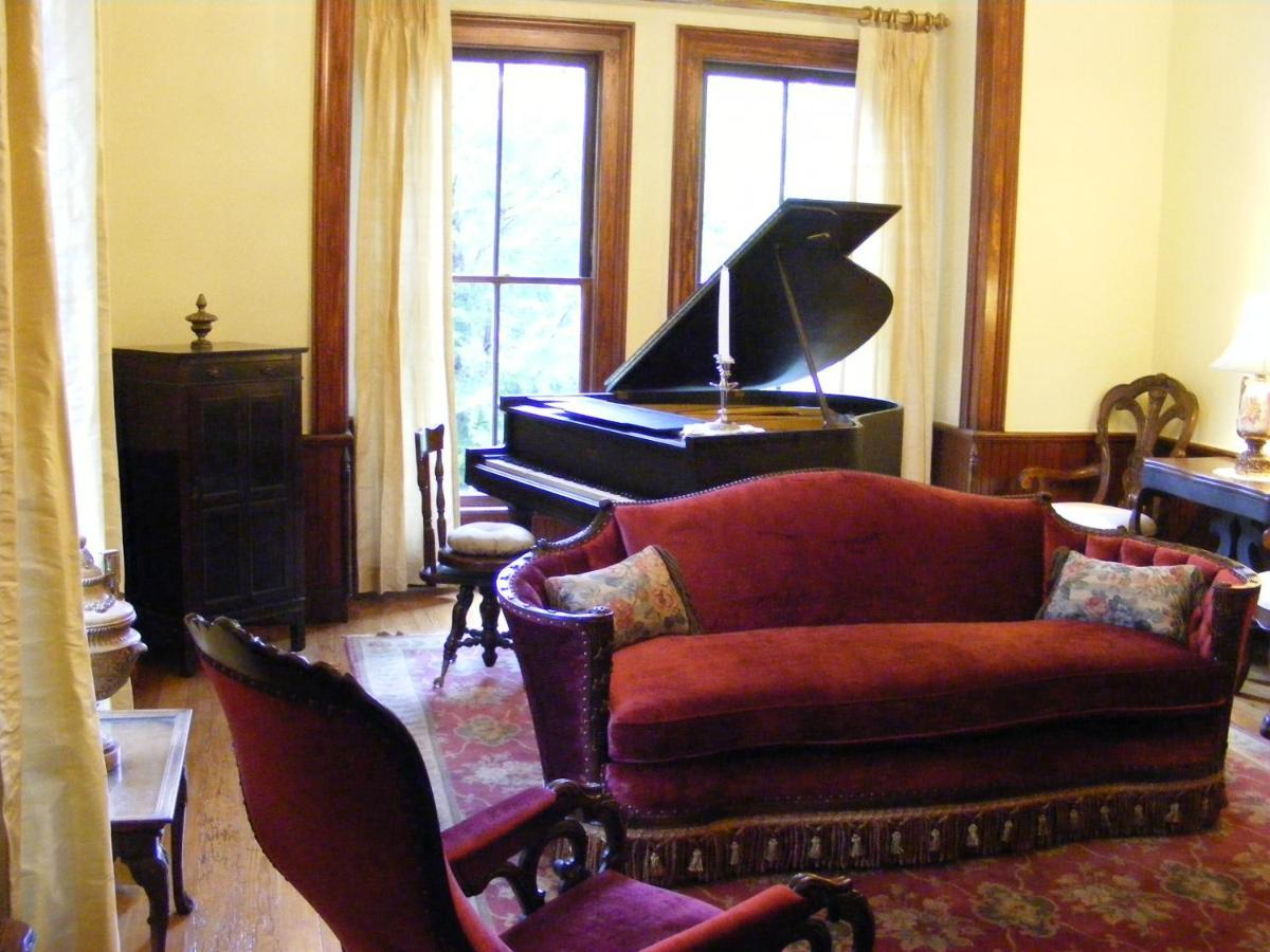 Adair Manor Bed & Breakfast Adairsville Eksteriør bilde